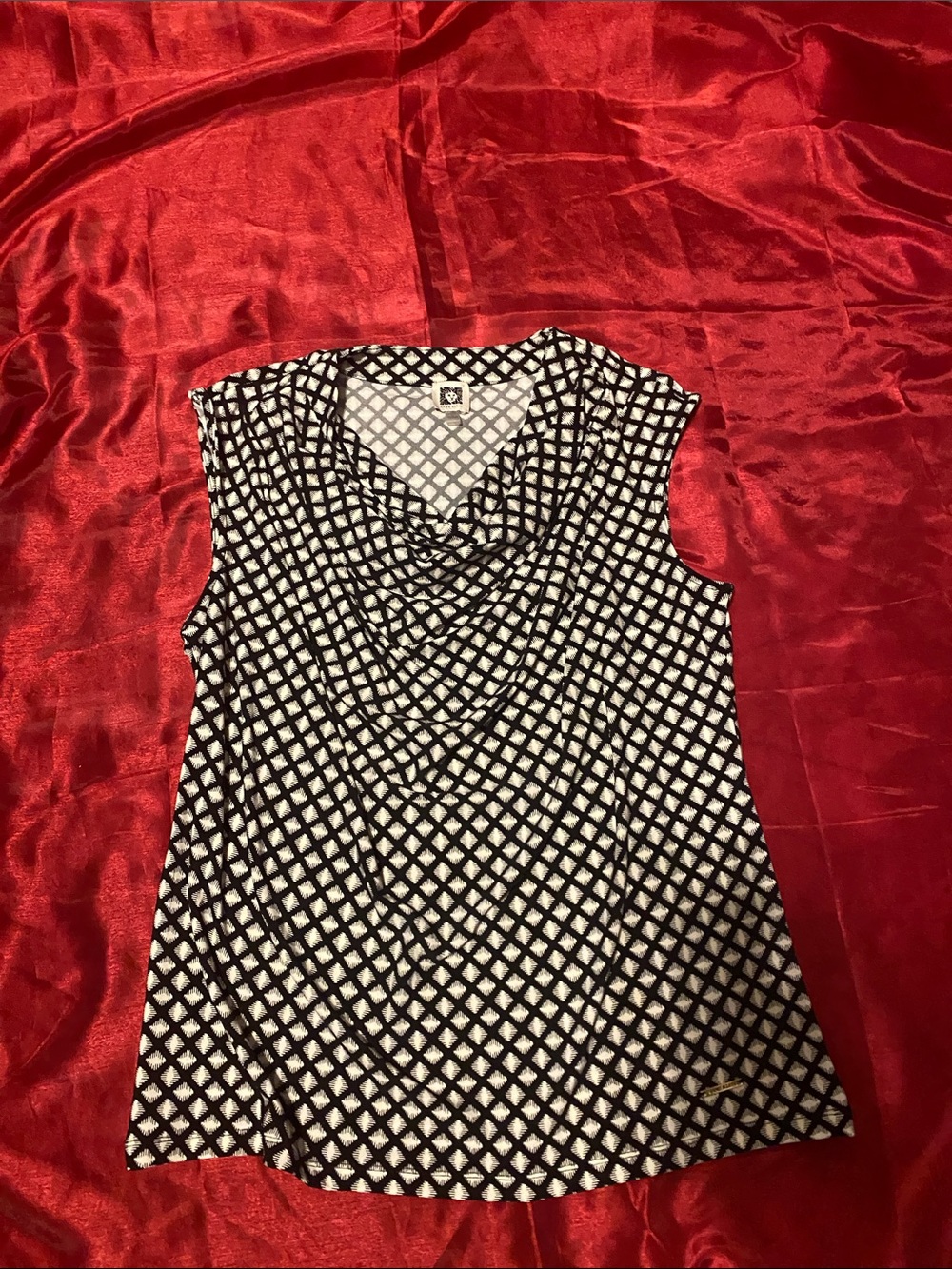 Sleeveless Black & White Geometric Cowl Neck Top - Women